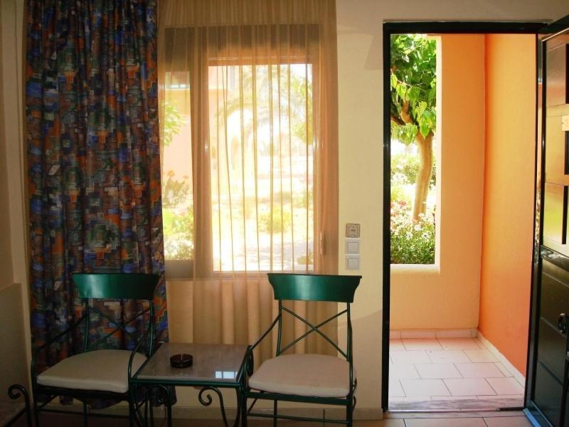Mare Monte Beach Hotel Georgioupoli Rum bild